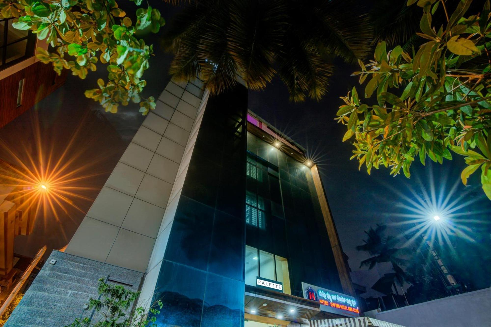 Super Townhouse Oak Jvh Hotel Bangalore Bagian luar foto